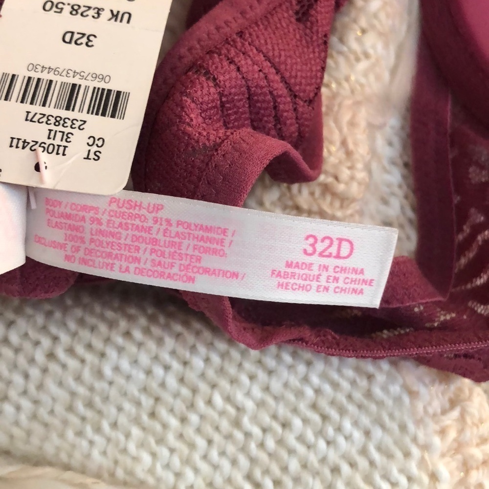 NWT Pink Victoria’s Secret size 32D - Picture 4 of 8